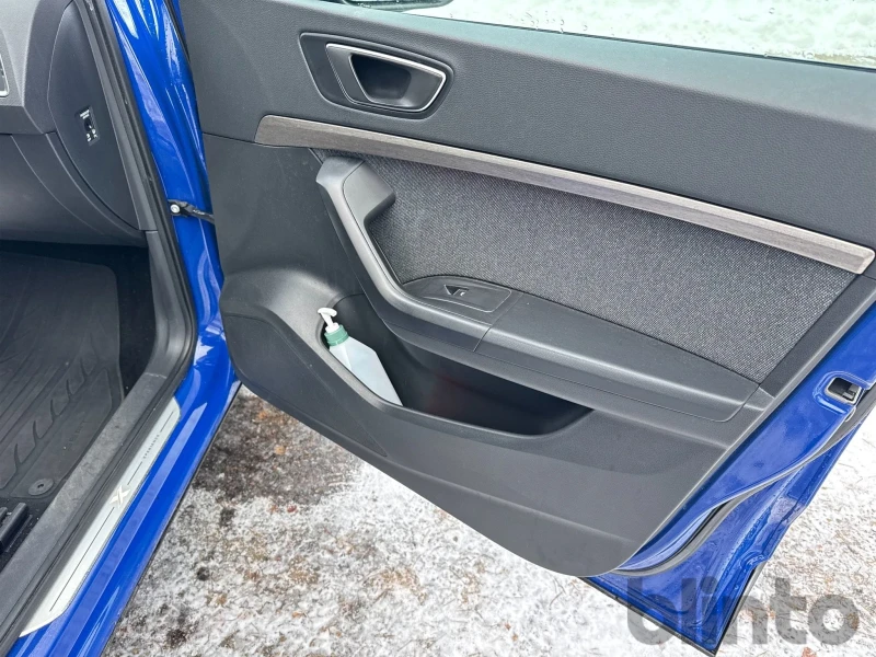 Seat Ateca 2.0 TSI, снимка 15 - Автомобили и джипове - 52957082