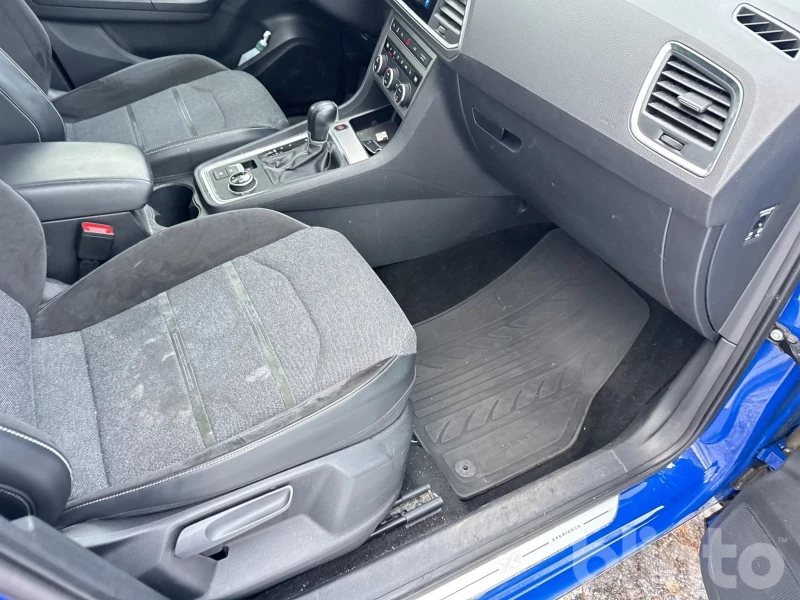 Seat Ateca 2.0 TSI, снимка 14 - Автомобили и джипове - 52957082