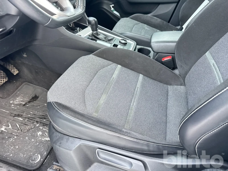 Seat Ateca 2.0 TSI, снимка 9 - Автомобили и джипове - 52957082