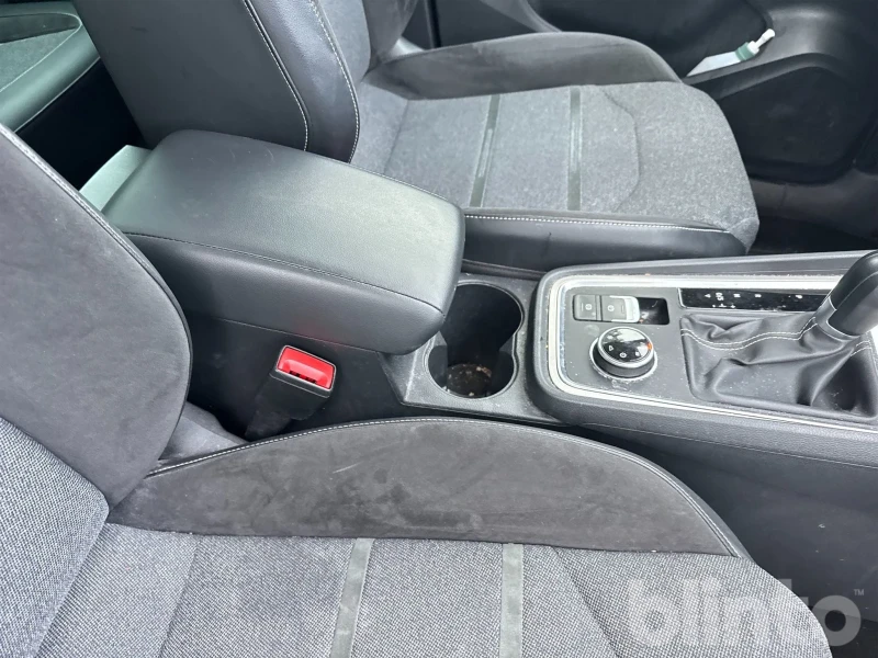 Seat Ateca 2.0 TSI, снимка 17 - Автомобили и джипове - 52957082