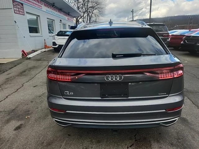 Audi Q8 ПОДГРЕВ/ОБДУХВАНЕ/360 КАМЕРИ/KEYLESS/, снимка 5 - Автомобили и джипове - 48179393