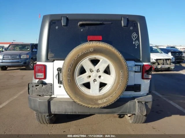 Jeep Wrangler, снимка 8 - Автомобили и джипове - 48720531