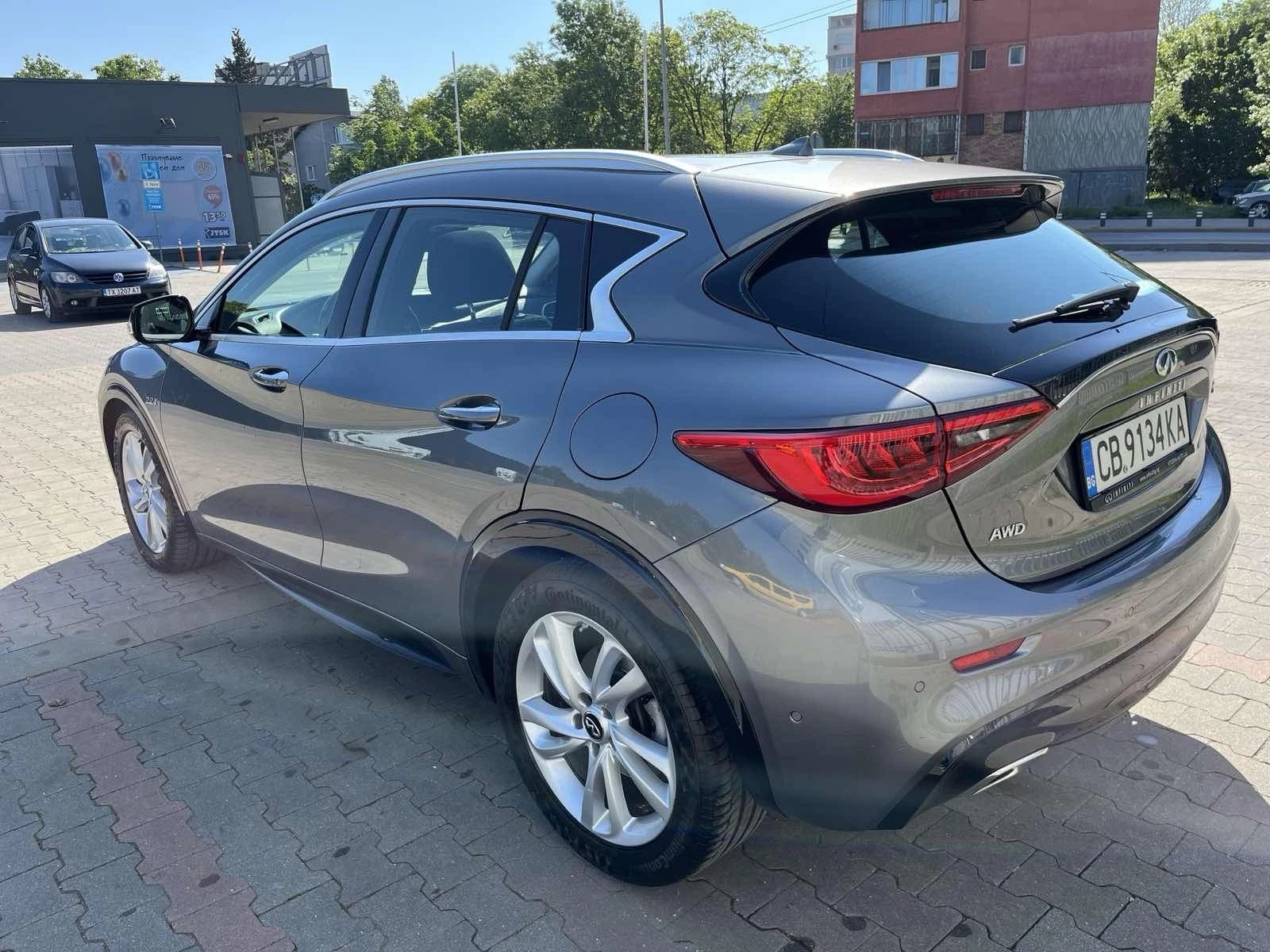 Infiniti Q30 2.2 AWD Premium - изображение 6