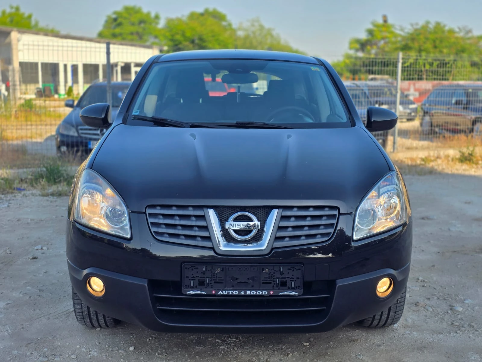 Nissan Qashqai 2.0i * 4×4* SWISS* Панорама *  - изображение 2