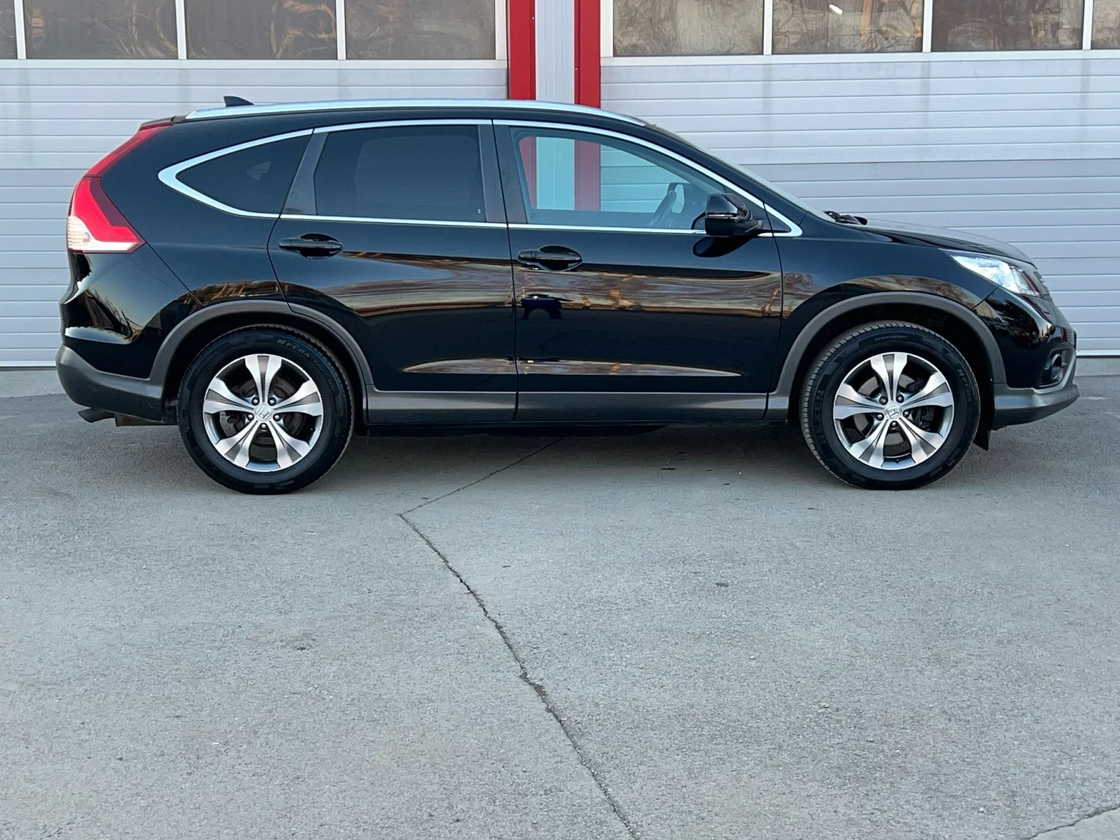 Honda Cr-v 2.2I-DTEC EXECUTIVE AWD AUTOMATIK KEY LESS NAVI  - изображение 7