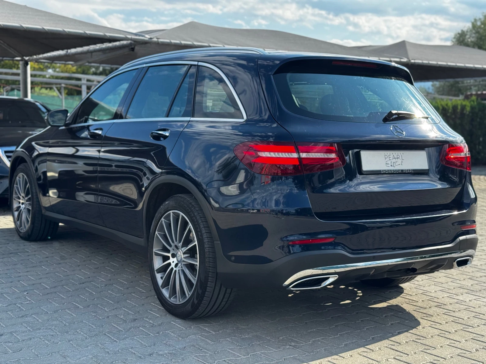 Mercedes-Benz GLC 250 4Matic AMG Airmatic PANO Distronic+ Keyless - изображение 7