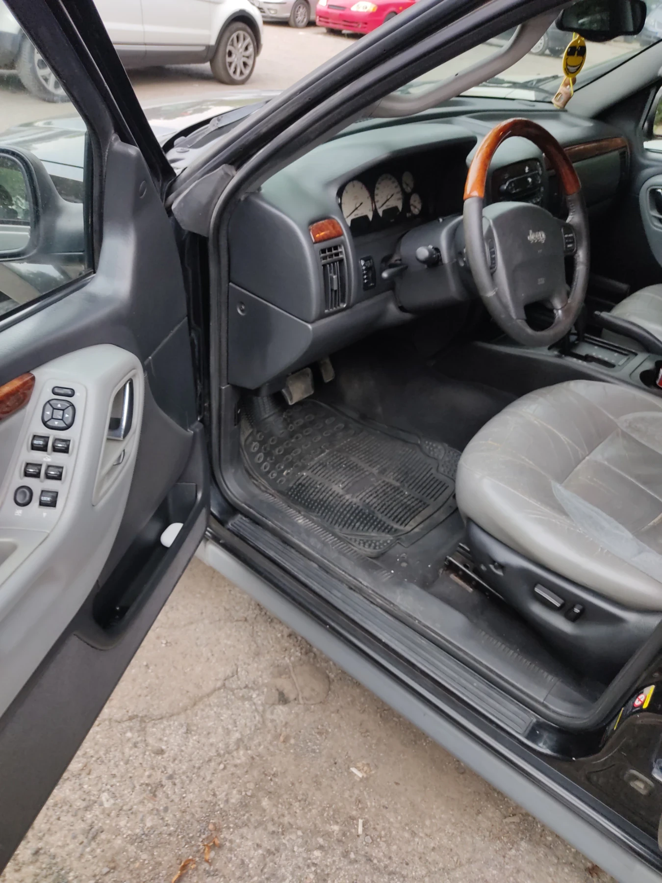 Jeep Grand cherokee  - изображение 3