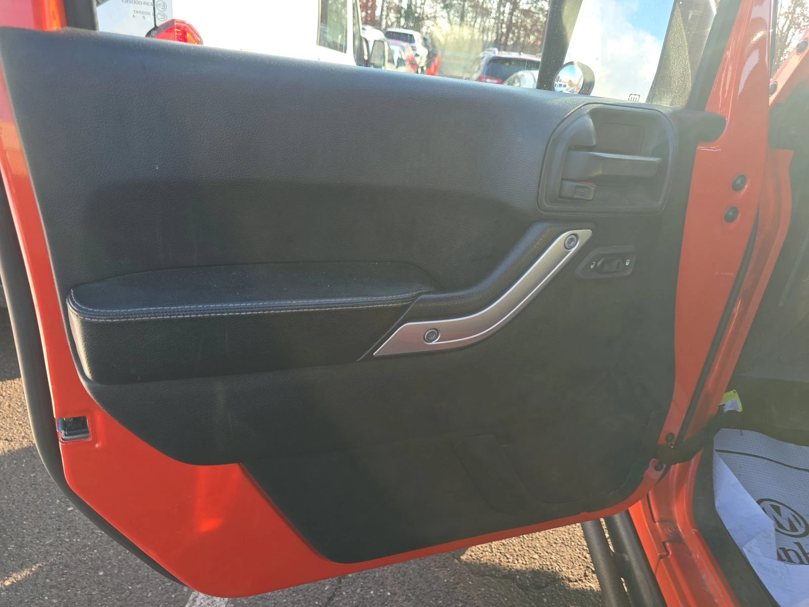 Jeep Wrangler Unlimited Rubicon Hard Rock Edition - изображение 8