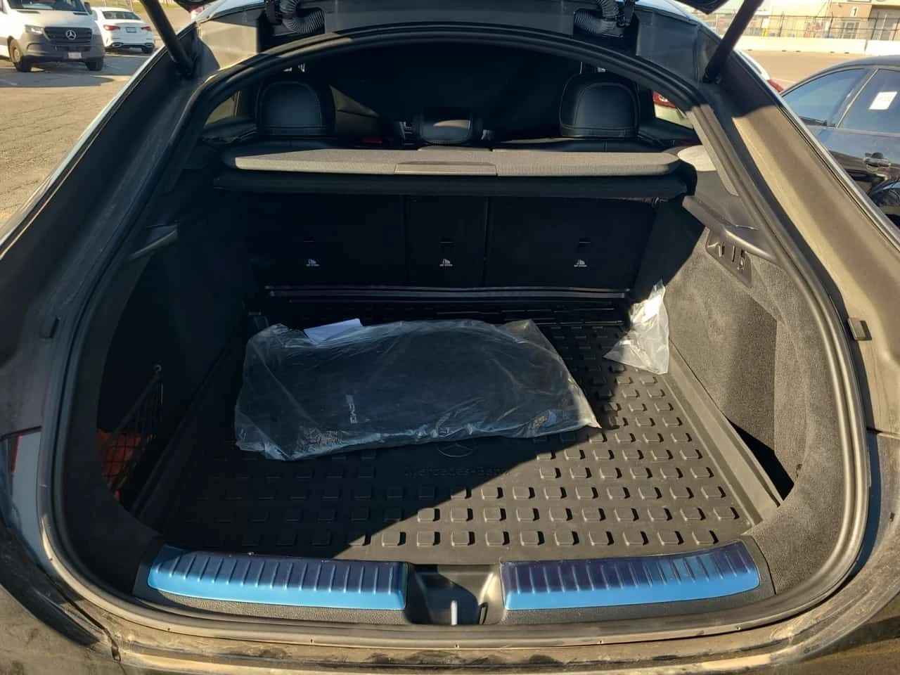 Mercedes-Benz GLE 53 4MATIC COUPE /360/DIS/BURMESTER, снимка 14 - Автомобили и джипове - 53816136