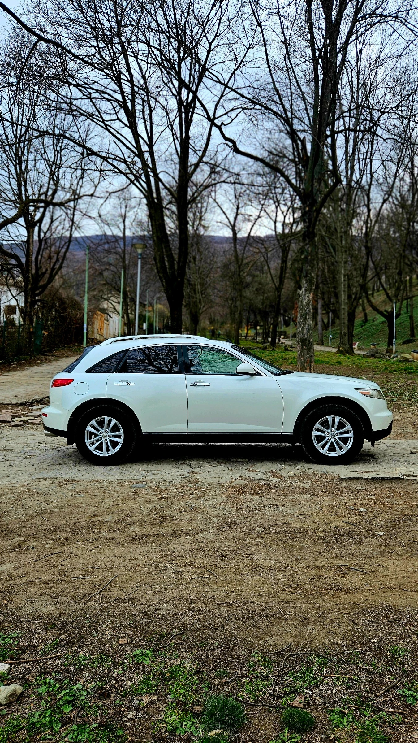 Infiniti Fx 35, снимка 8 - Автомобили и джипове - 53932426