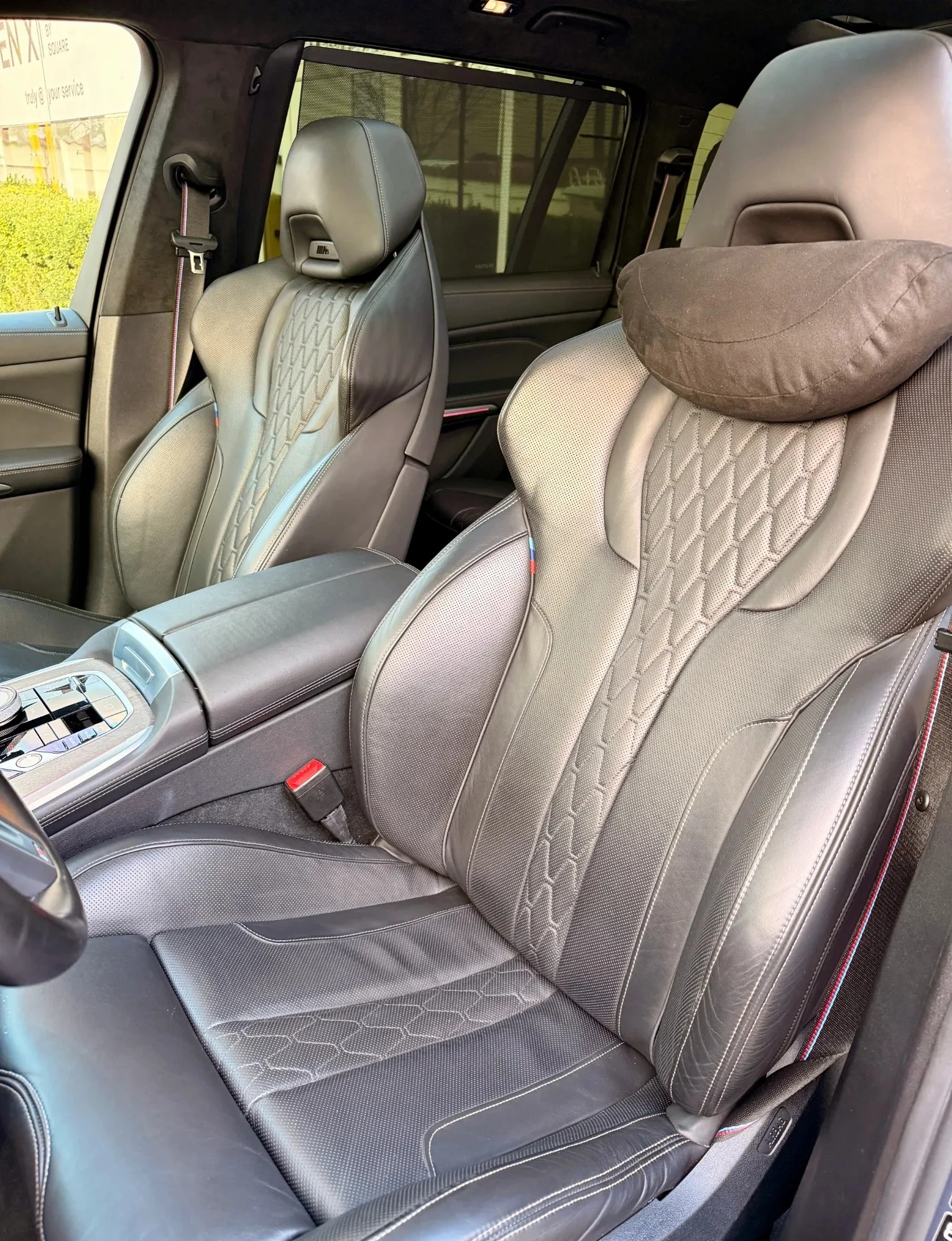 BMW X7 40i xDrive M-Sport, снимка 6 - Автомобили и джипове - 54106757