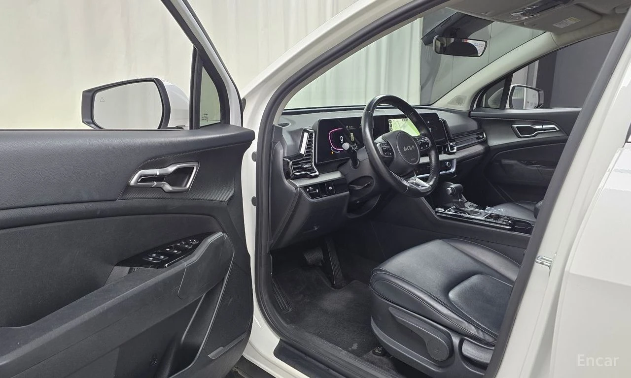 Kia Sportage 1.6T* TRENDY* DIGITAL* REAR-CAMERA* , снимка 5 - Автомобили и джипове - 54609822