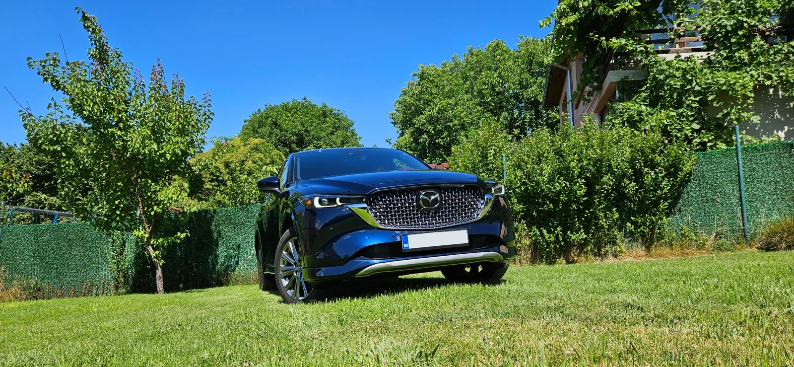 Mazda CX-5  SIGNATURE / TAKUMI;DEEP CRYSTAL BLUE METALLIC