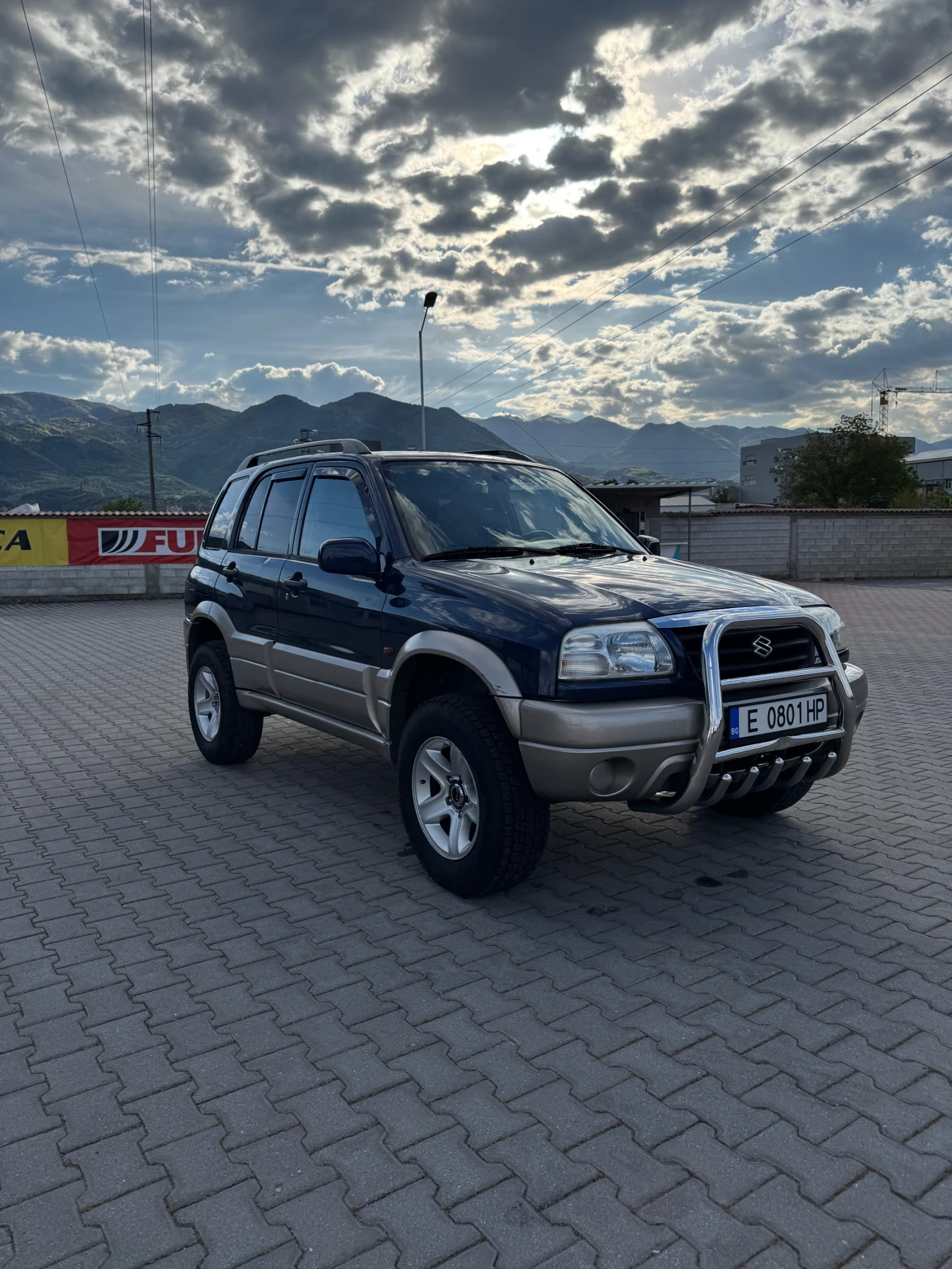 Suzuki Grand vitara 2.5 V6, снимка 3 - Автомобили и джипове - 55393294