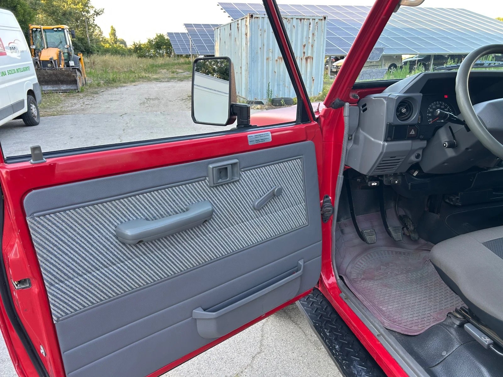 Toyota Land cruiser J73, снимка 10 - Автомобили и джипове - 55450014