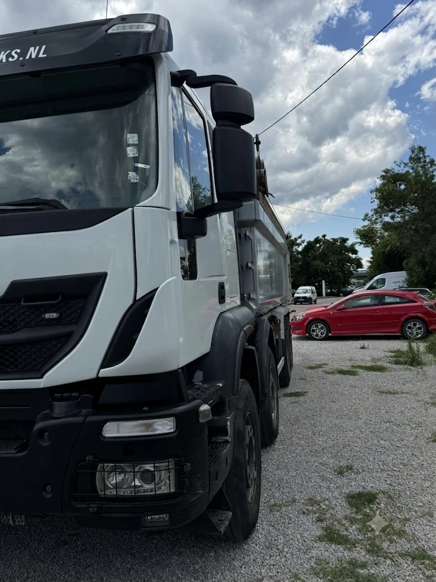 Iveco Trakker, снимка 2 - Камиони - 54936573
