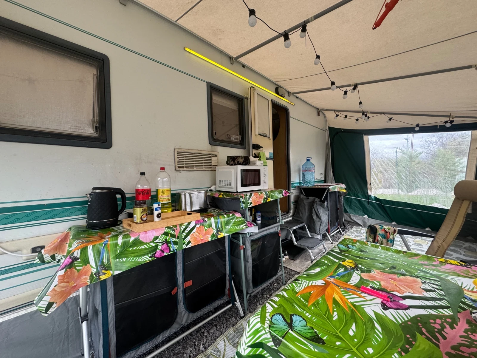 Каравана Coachmen Pastiche , снимка 12 - Каравани и кемпери - 54316976