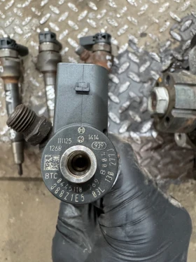 Vw Passat 2013г 4бр дюзи+гнп помпа, снимка 4