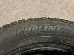 Гуми Зимни 235/55R17, снимка 12