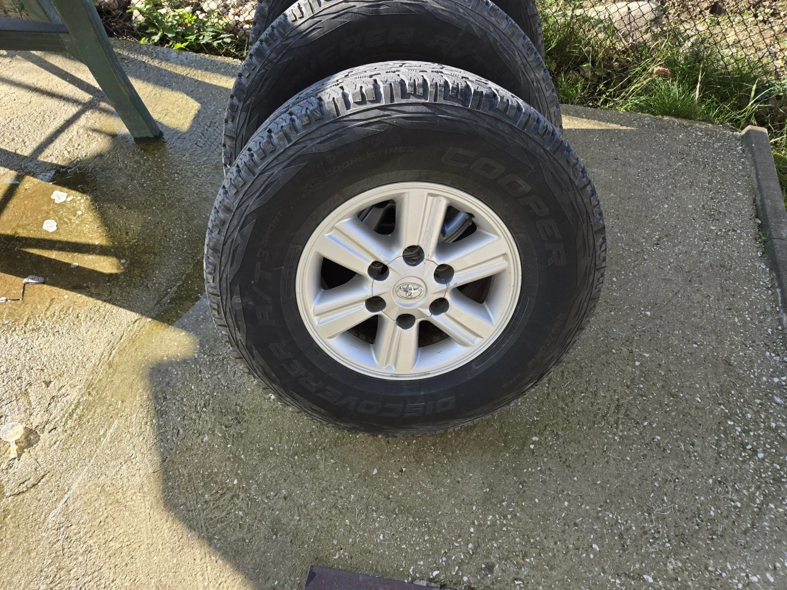    265/70R15  Toyota Hilux | Mobile.bg   1