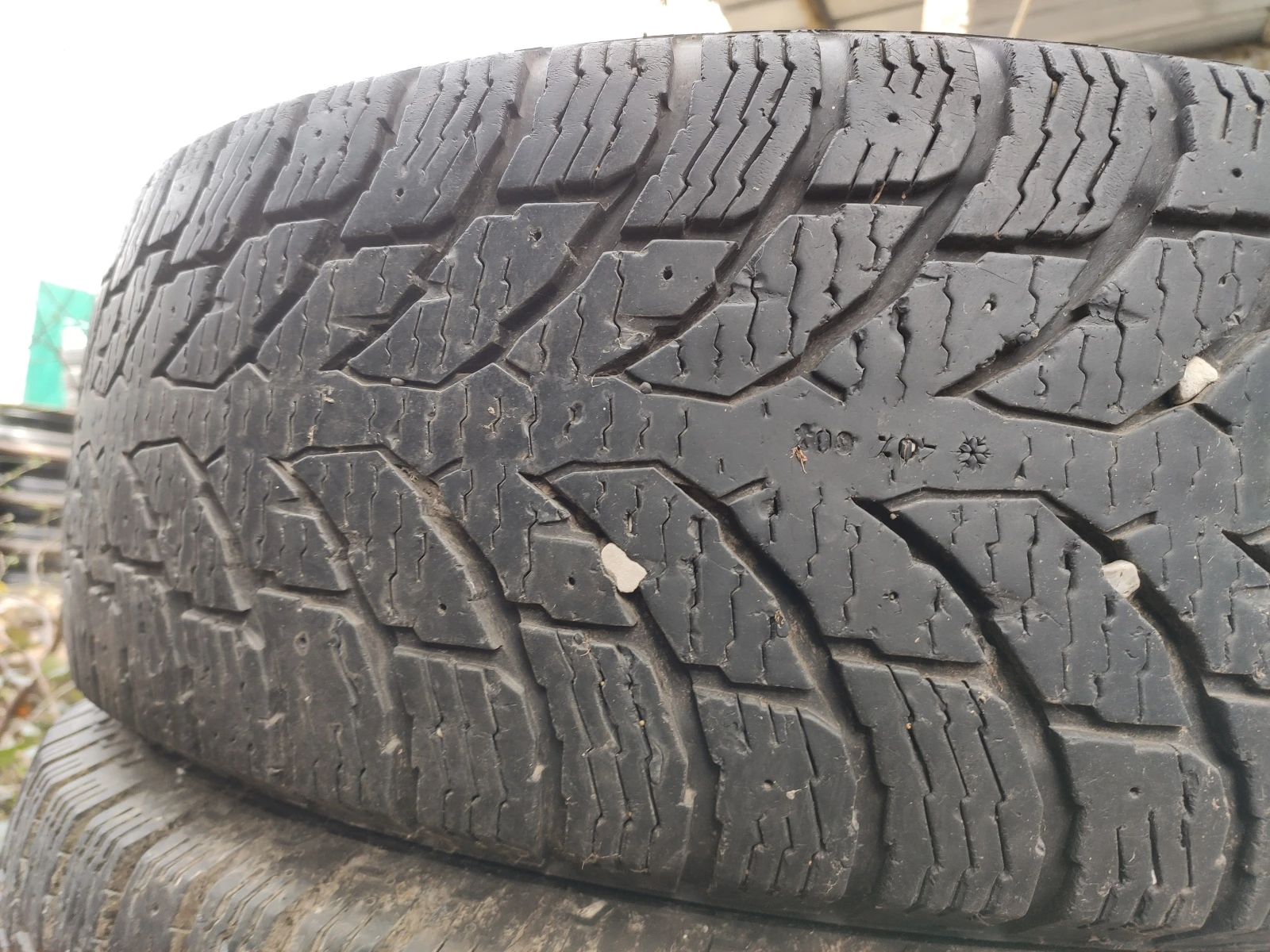 Гуми Зимни 265/75R16, снимка 2 - Гуми и джанти - 54655366