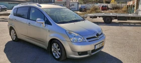 Toyota Corolla verso 2.2D4D, снимка 1