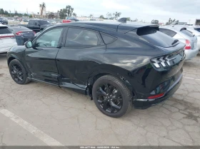 Ford Mustang Mach-E Mach-E Premium, снимка 3