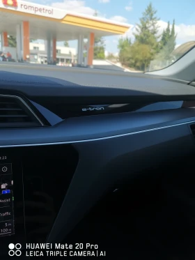 Audi E-Tron, снимка 10