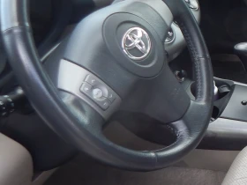 Toyota Auris, снимка 15