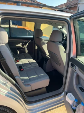 Обява за продажба на VW Touran 2.0 TDI ~6 800 лв. - изображение 9