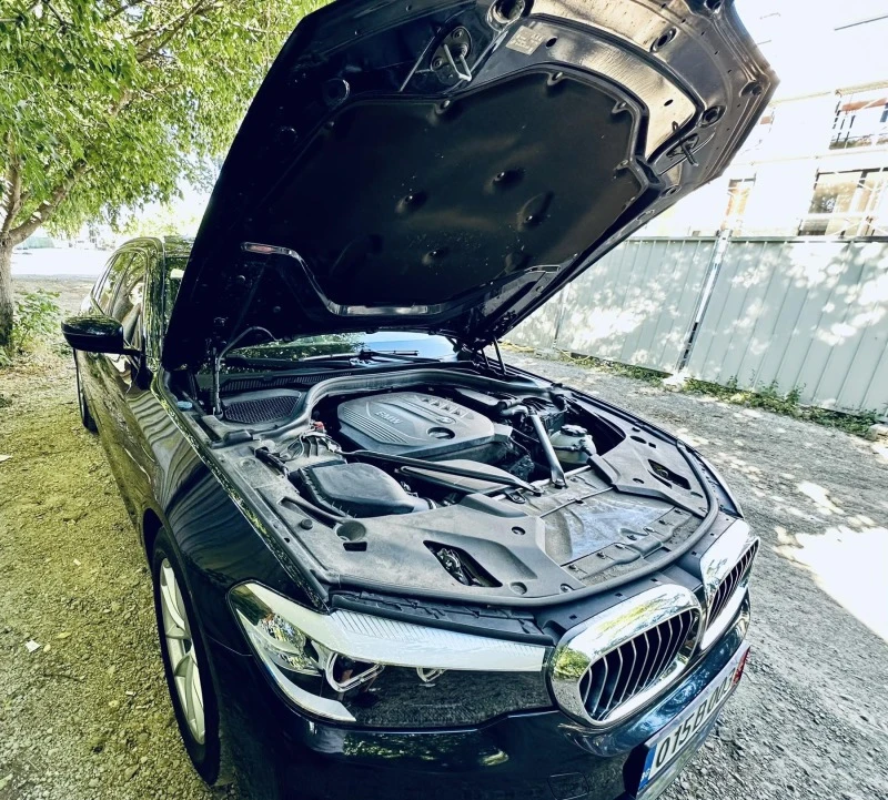 BMW 520, снимка 13 - Автомобили и джипове - 47697658