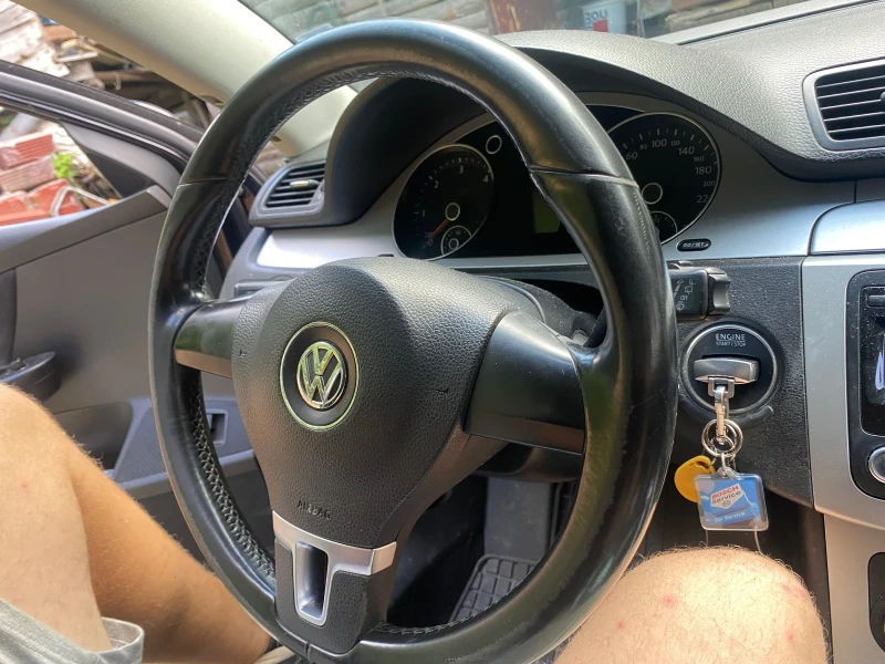 VW Passat 2.0tdi common rail Rline , снимка 13 - Автомобили и джипове - 47262137