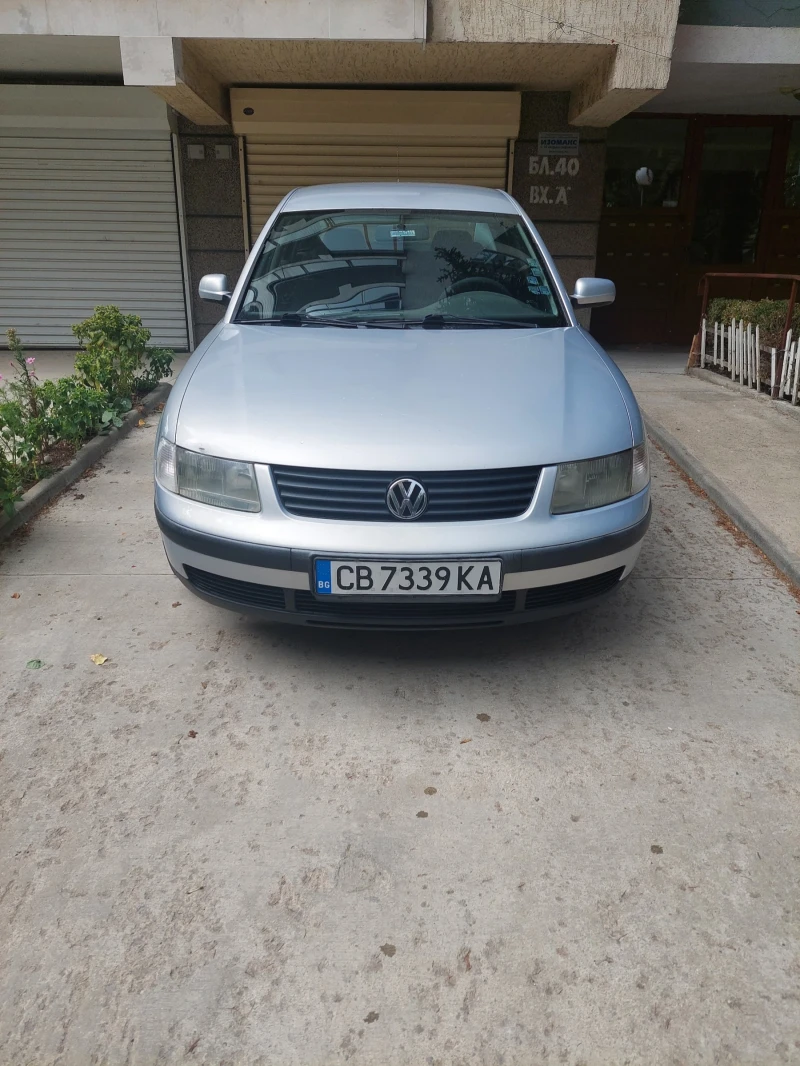 VW Passat 1.8, снимка 3 - Автомобили и джипове - 47632044