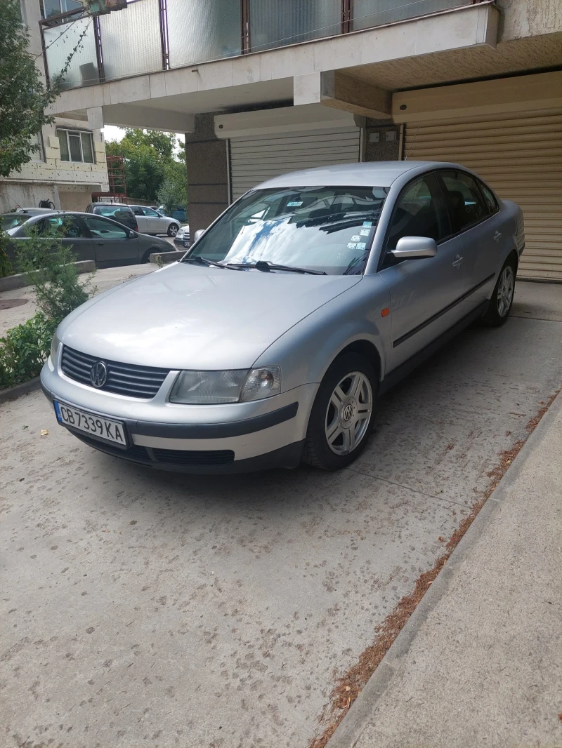 VW Passat 1.8, снимка 2 - Автомобили и джипове - 47632044