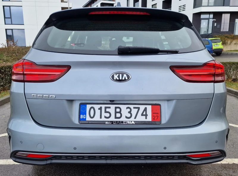 Kia Ceed, снимка 7 - Автомобили и джипове - 48269559