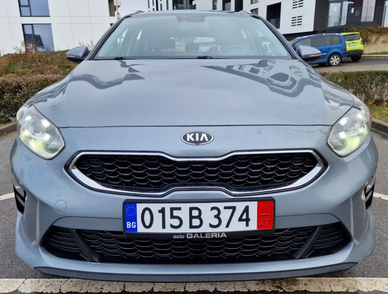 Kia Ceed, снимка 2 - Автомобили и джипове - 48269559