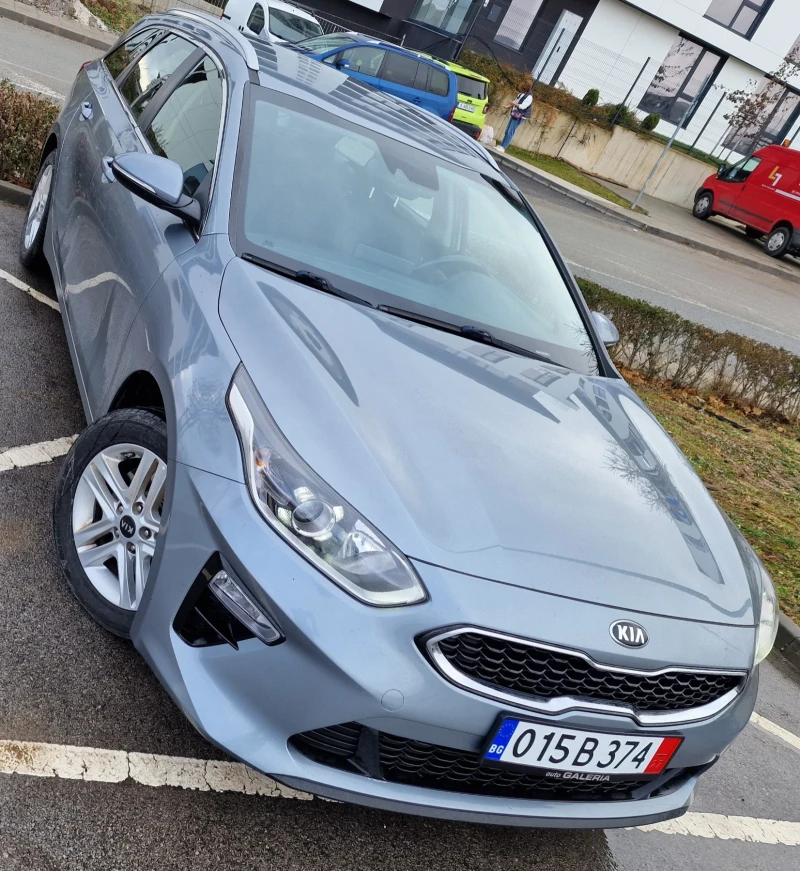 Kia Ceed, снимка 9 - Автомобили и джипове - 48269559