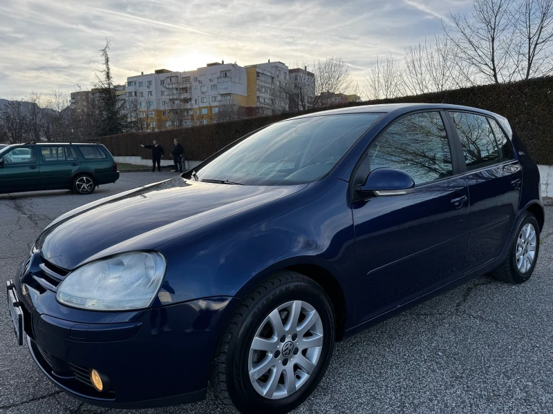 VW Golf 1.9TDI/ПОДГРЕВ/ИТАЛИЯ, снимка 1 - Автомобили и джипове - 48393172