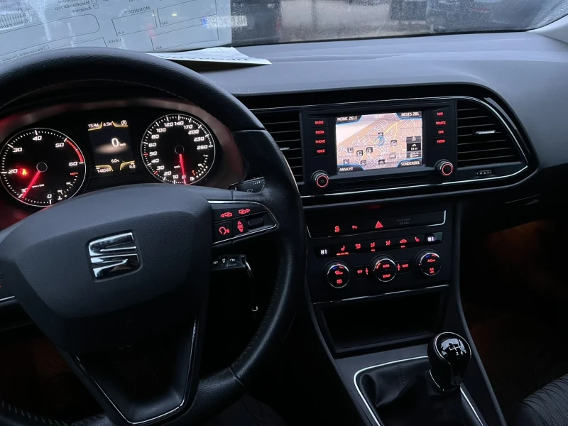 Seat Leon ST 1.6D 105кс 4х4, снимка 9 - Автомобили и джипове - 50651971