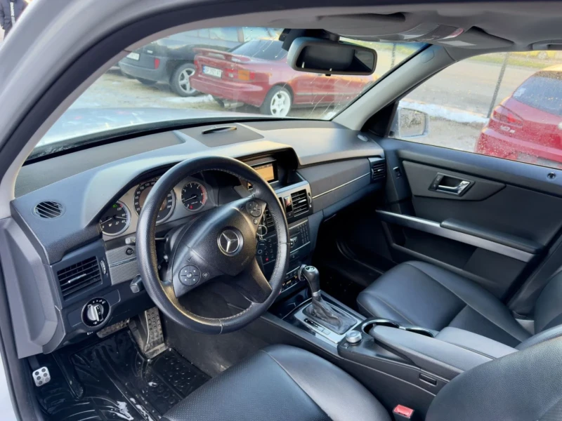 Mercedes-Benz GLK 2.2 D Автомат 4х4, снимка 9 - Автомобили и джипове - 50651971