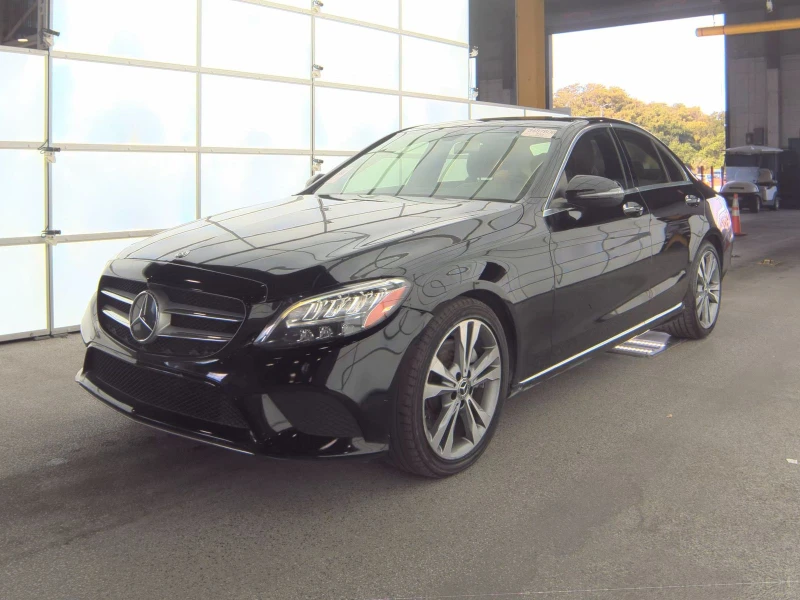 Mercedes-Benz C 300 FACELIFT* LED* MULTIBEAM* 360КАМЕРА* КЕЙЛЕС* 