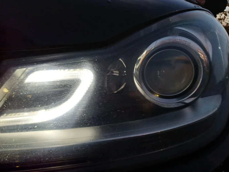 Mercedes-Benz C 250, снимка 7 - Автомобили и джипове - 52262503