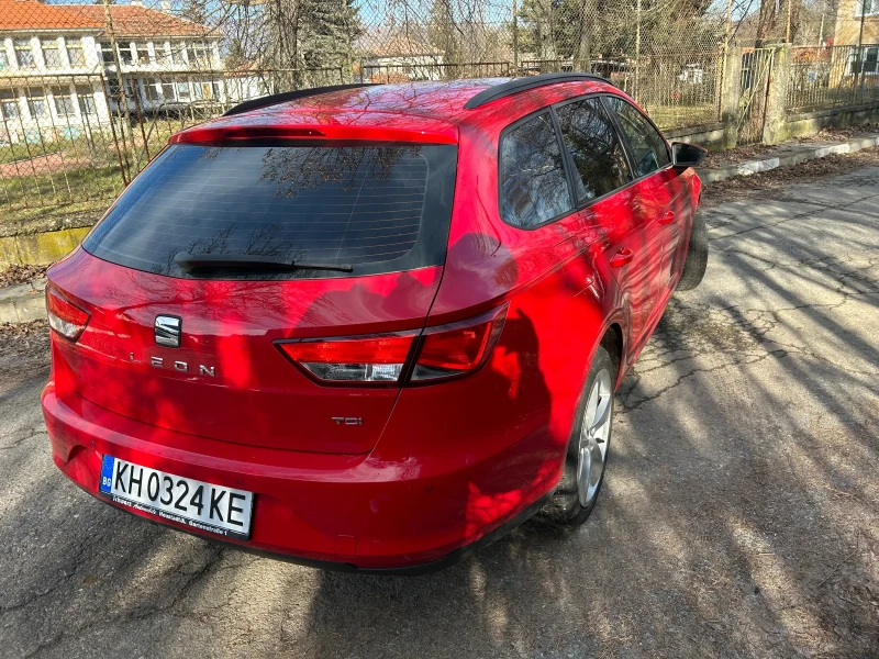 Seat Leon 1.6 TDI, снимка 9 - Автомобили и джипове - 52831496