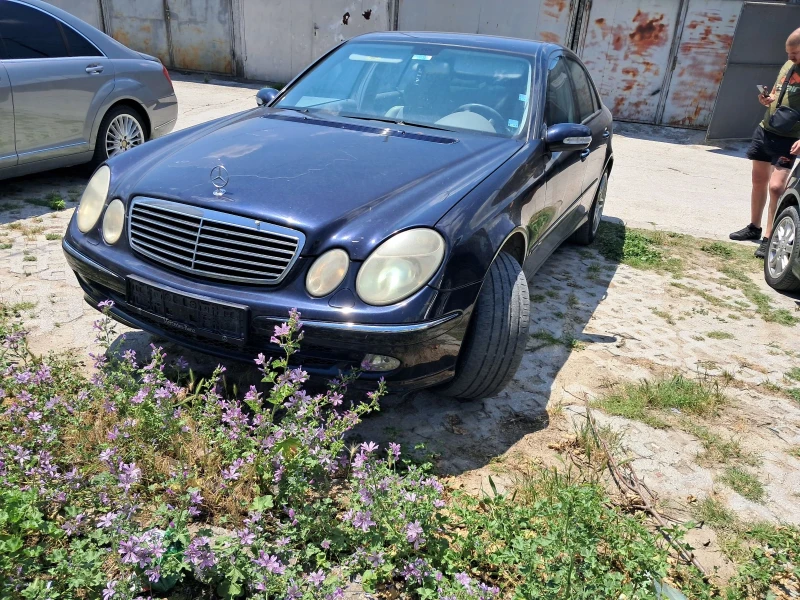 Mercedes-Benz E 320 Avant-garde , снимка 6 - Автомобили и джипове - 52845790