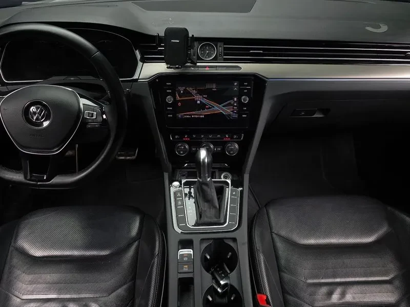 VW Arteon 2.0 Tdi Prestige, снимка 7 - Автомобили и джипове - 55391022