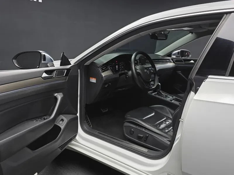 VW Arteon 2.0 Tdi Prestige, снимка 10 - Автомобили и джипове - 55391022