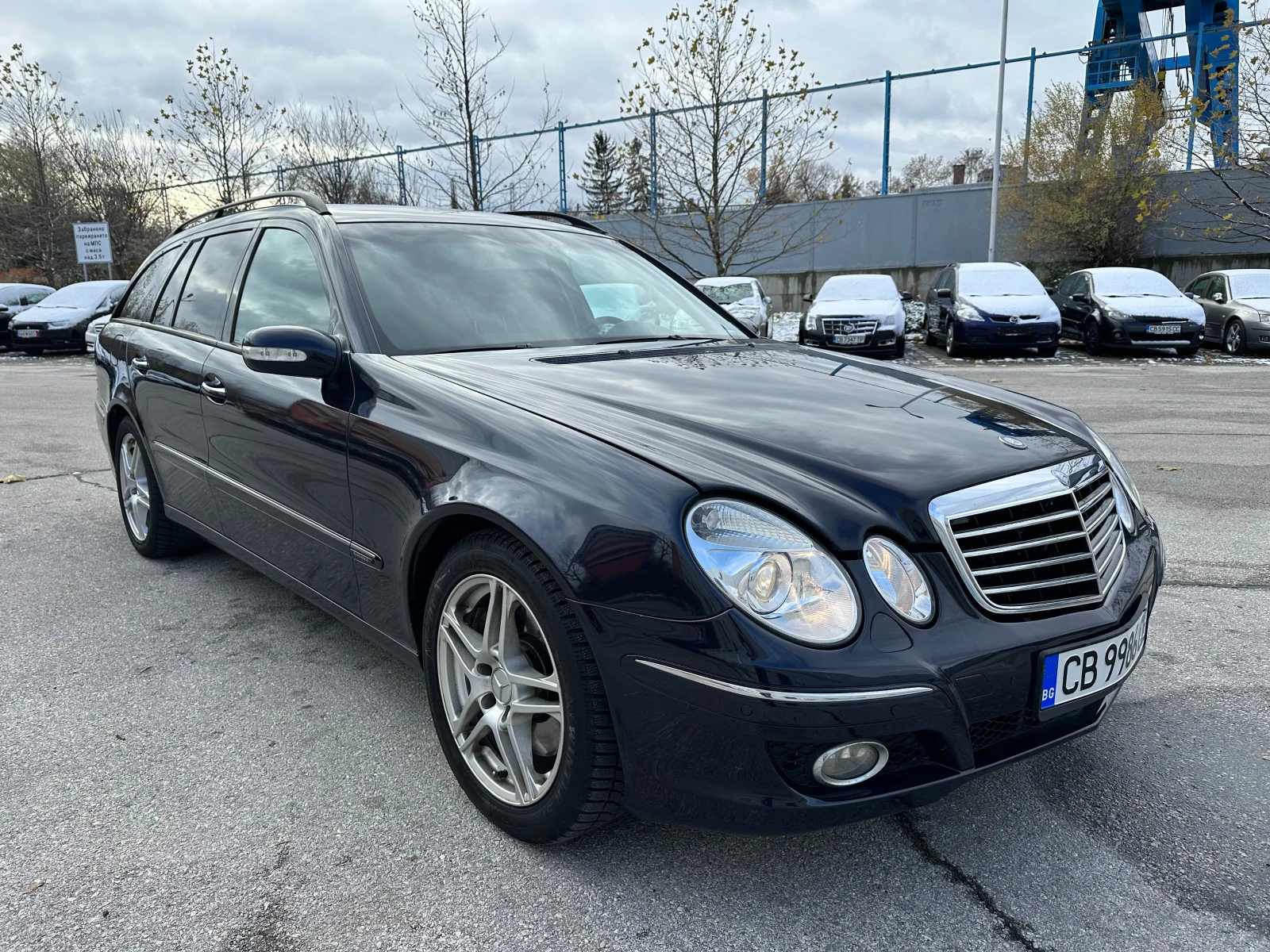 Mercedes-Benz E 500  - изображение 5