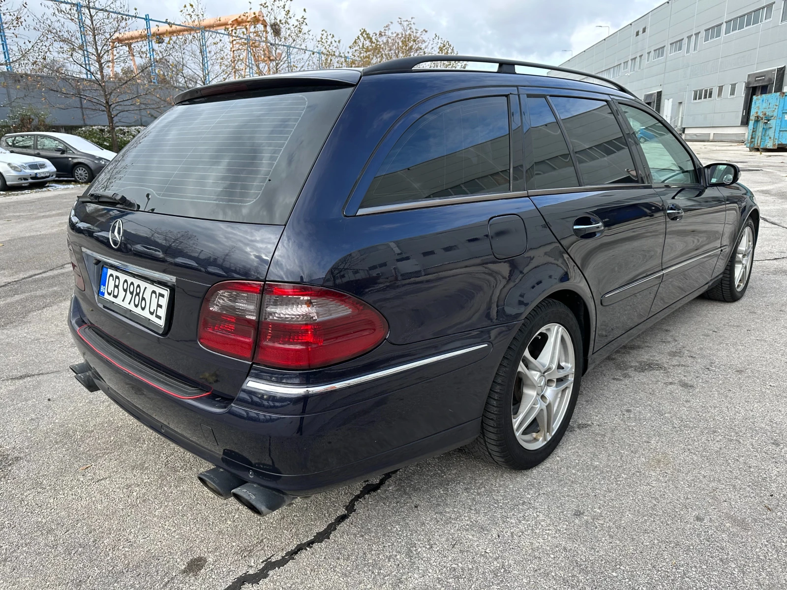 Mercedes-Benz E 500  - изображение 4