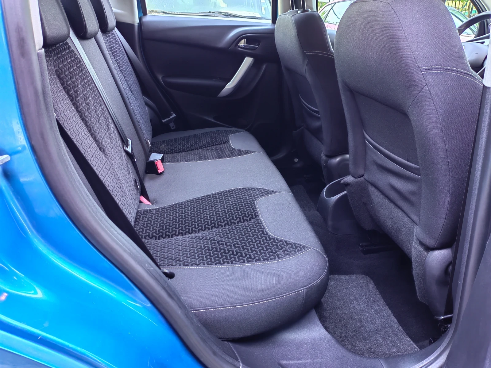 Citroen C3 1.4 ideal Eco Energy Газ-Бензин - изображение 7
