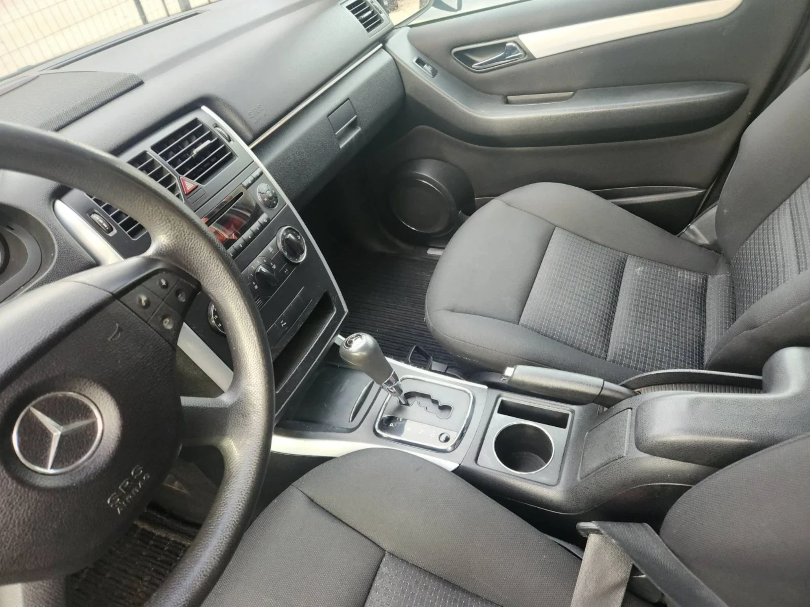 Mercedes-Benz B 180 2.0 Дизел, Автомат, 109 к.с, Face - изображение 10